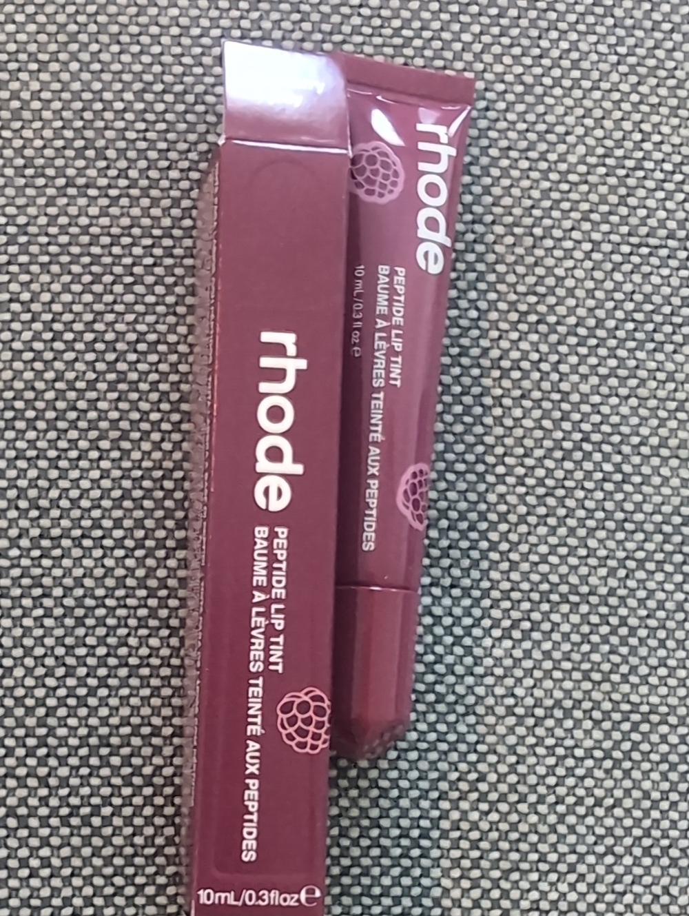Scented Rhode Peptide Lip Tint-Raspberry Jelly